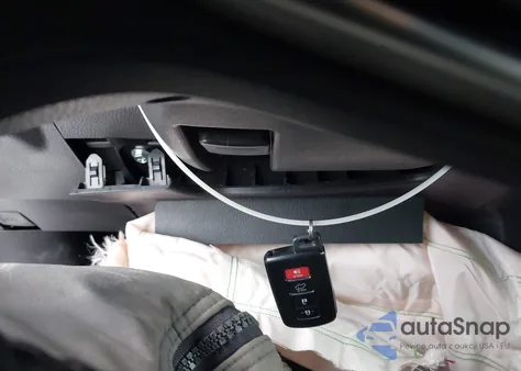 2018 Toyota Rav4 Se z USA, uszkodzony, nr VIN 2T3JFREV3JW732406